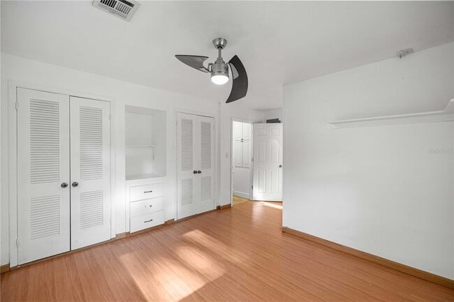 Foto del edificio - 3821 SW 7th Avenue Rd