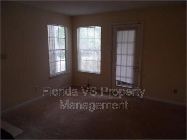 Building Photo - 4225 Thornbriar Ln
