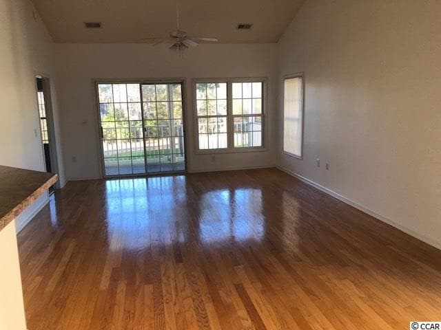 Building Photo - 5864 Longwood Dr