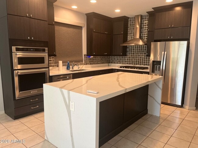 Foto del edificio - 22047 N 28th Pl