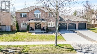 Building Photo - 89 Silver Maple Crescent