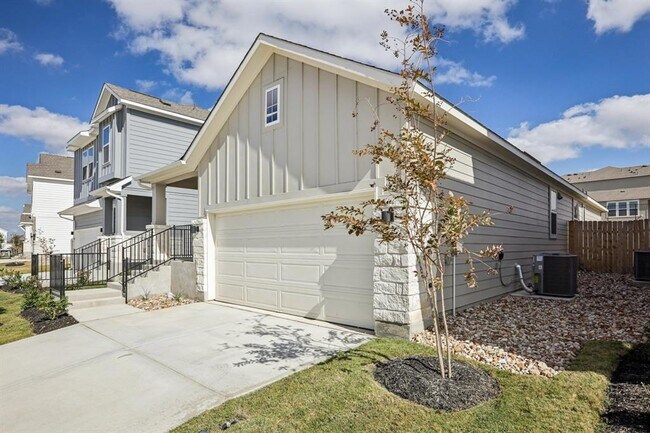 Foto del edificio - 2236 Delano Dr