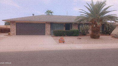 Building Photo - 9702 W Campana Dr