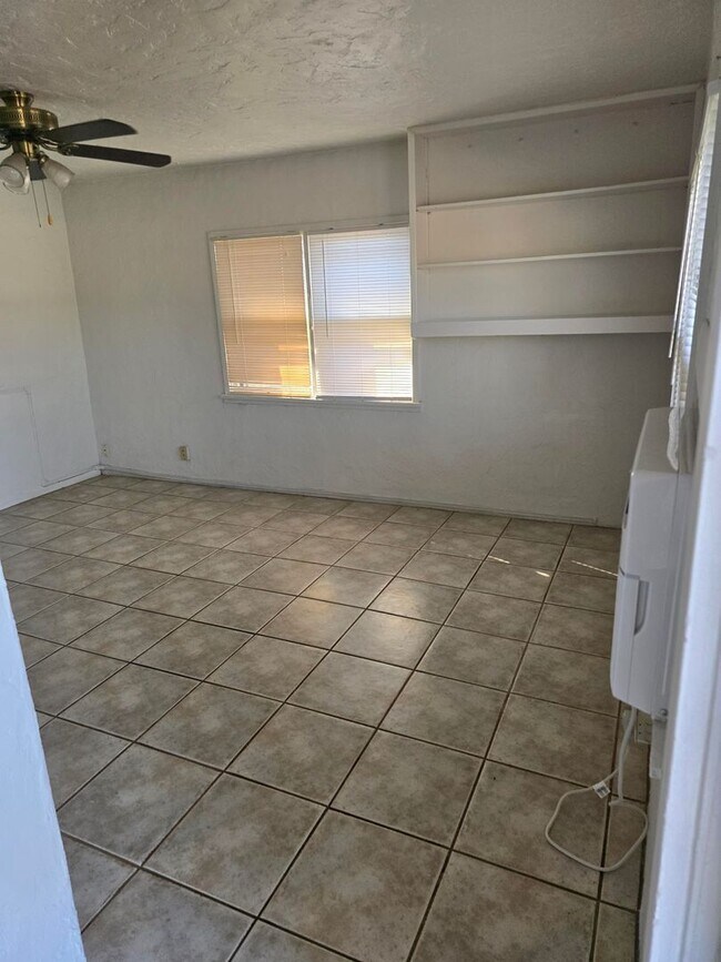 Foto del edificio - 3556 E Fairmount St