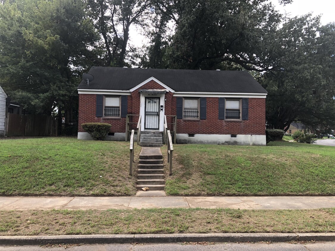1019 Hudson St, Memphis, TN 38112 House Rental in Memphis, TN