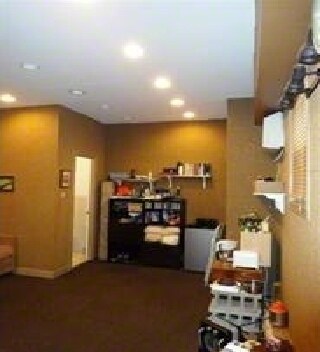 Primary Photo - 131 Smith St