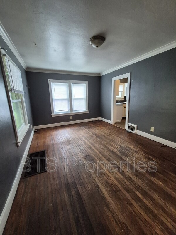 Foto del edificio - 3616 NE Monroe St