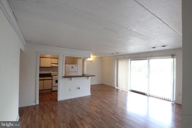 Building Photo - 2622 Wagon Dr