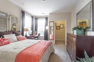 1BR,1BA,-727SF The Kestrel - Falcon Creek