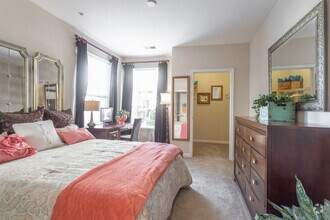 1BR,1BA,-727SF The Kestrel - Falcon Creek