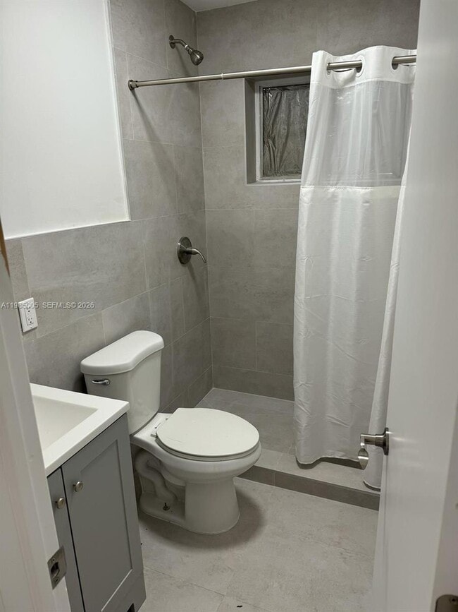 Foto del edificio - 111 SW 8th Ct