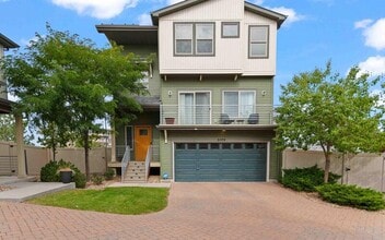Building Photo - 5175 Andes St