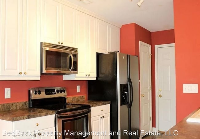 Building Photo - 3 br, 2 bath House - 2901 Pavingstone Court