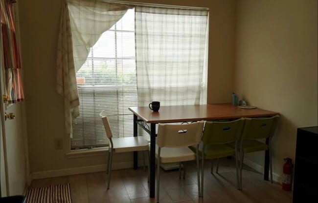 Foto del edificio - 7575 Cambridge St