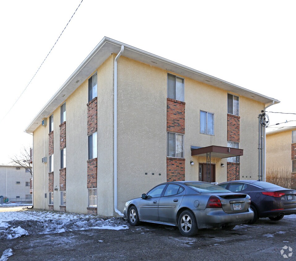 Foto del edificio - 1500 Elrose Ct
