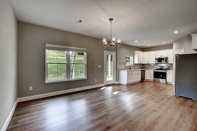 Building Photo - 2079 Haystack Cir