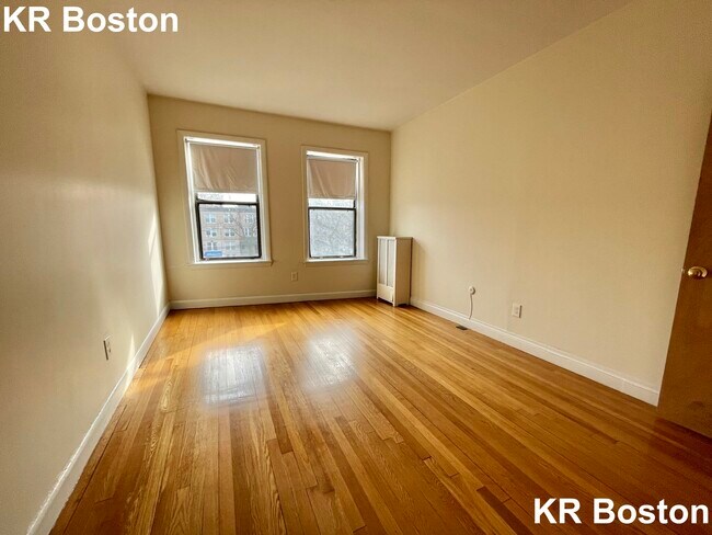Foto del edificio - 1133 Commonwealth Ave