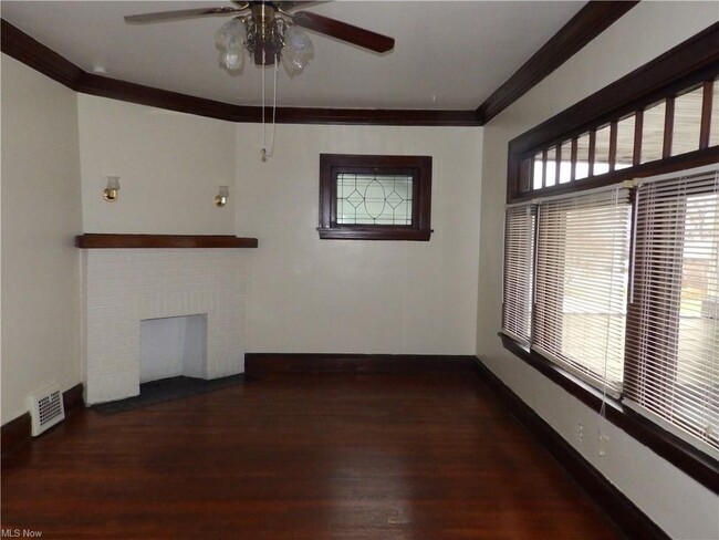 Building Photo - 3320 Berea Rd