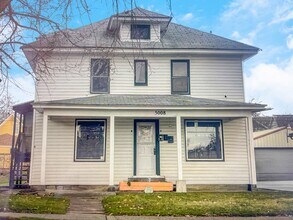Building Photo - 5008 N Nelson St