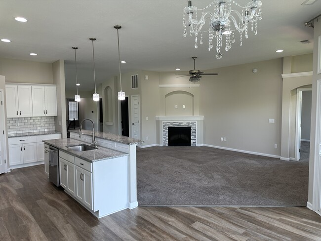 Building Photo - 3025 Lodge View Ct