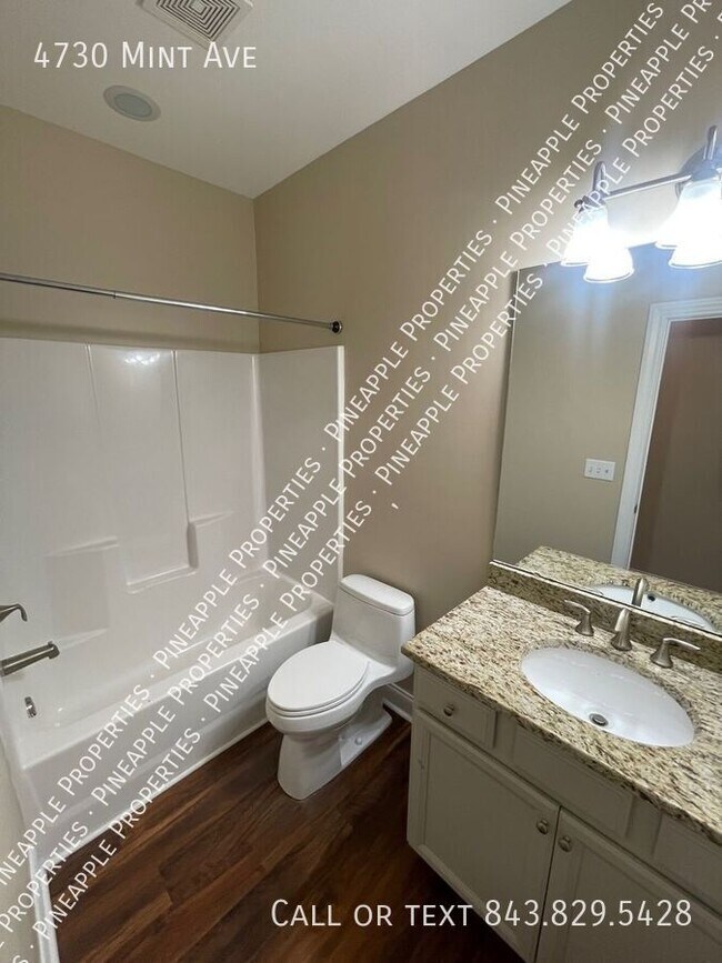 Foto del edificio - 4730 Mint Ave