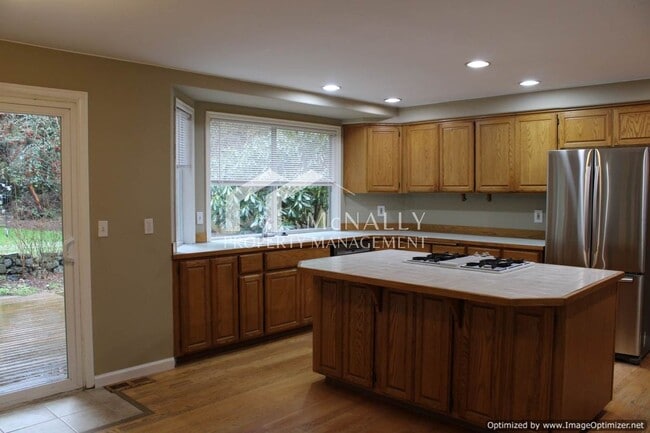 Foto del edificio - Lovely 3 bedroom Gig Harbor Home