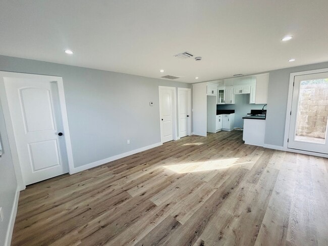 Photo - 4108 W 106th St Apartment