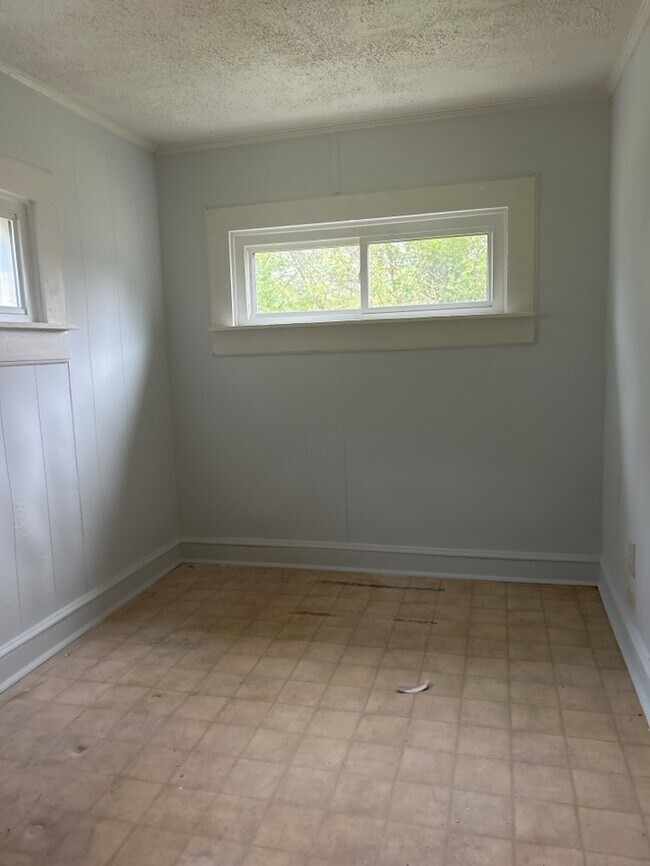 Building Photo - 3 Bedroom in Pelzer
