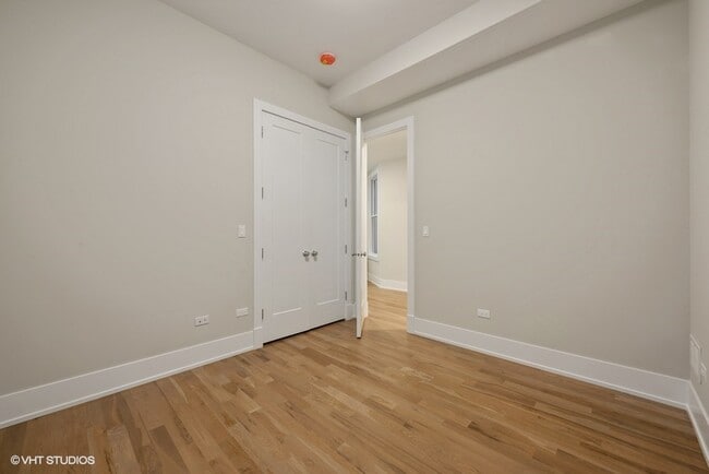 Building Photo - 1220 W Flournoy St
