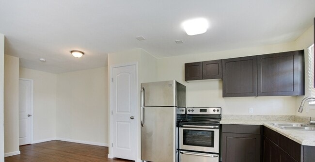 Photo - 2216 Glasgow Dr Apartment