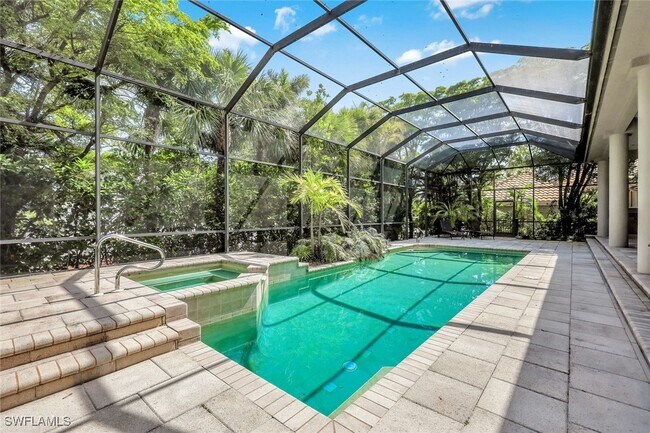 Foto del edificio - 258 9th Ave S