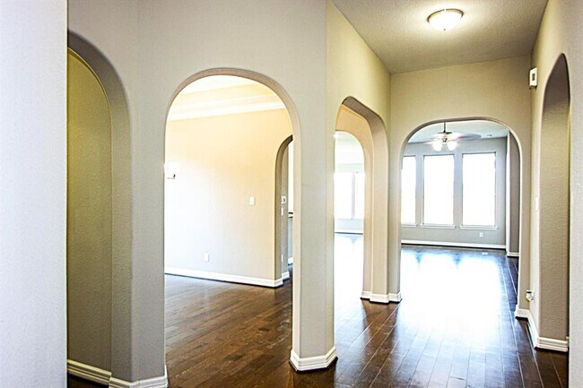 Foto del edificio - 3505 Sunburst Creek Ln