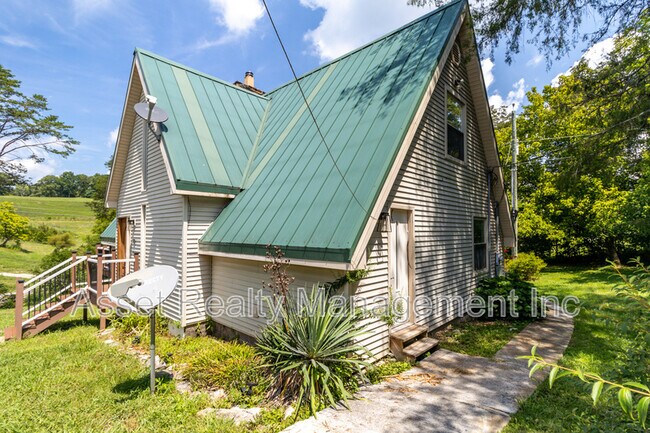 Building Photo - 1389 Hickory Valley Rd