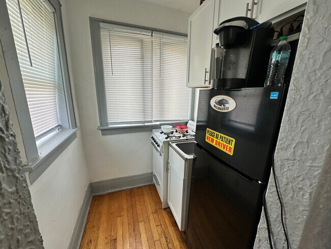 Foto del edificio - 1767 N Arlington Pl