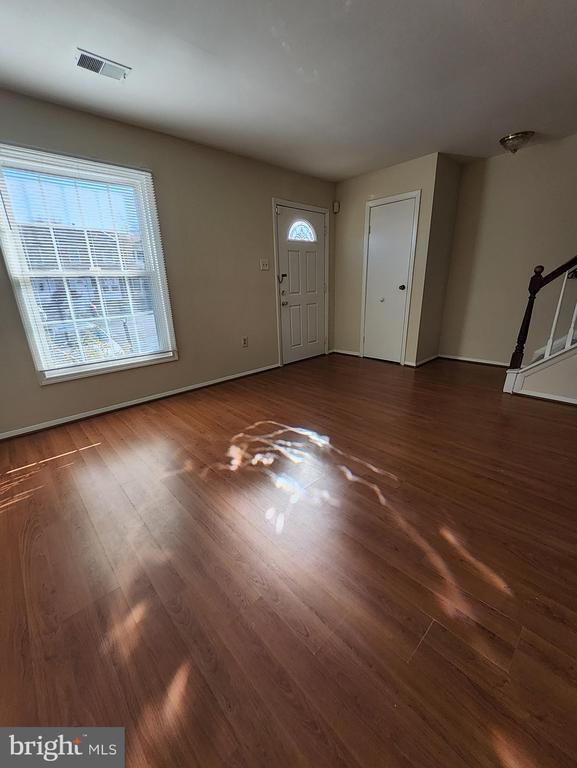 Building Photo - 16550 Sherwood Pl