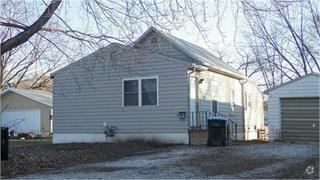 Building Photo - 1317 S 28th St