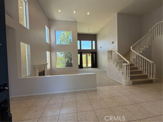 Building Photo - 10 Danville Dr