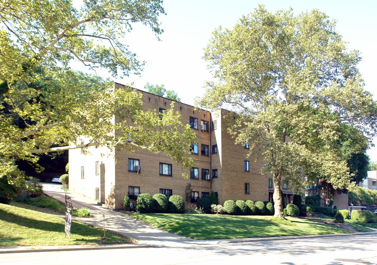 Primary Photo - 5120 5th Ave