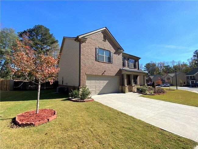 Building Photo - 3173 Hawthorn Farm Blvd