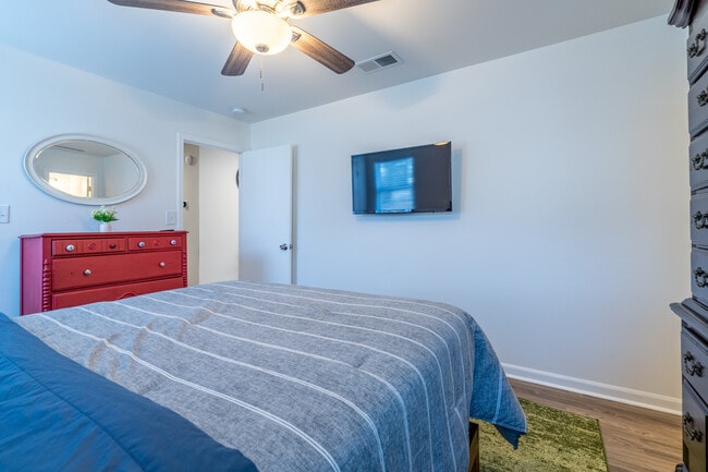 Building Photo - 2511 Washington Street Ext