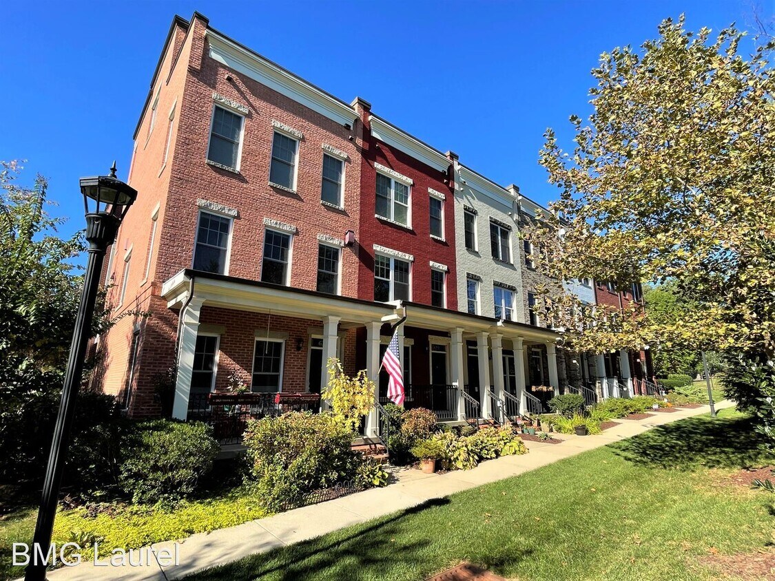 Foto principal - 3 br, 3.5 bath House - 624 Regent Pl NE