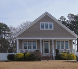 Building Photo - 2816 Herman Dr