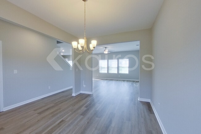 Building Photo - 7333 Foggy River Dr