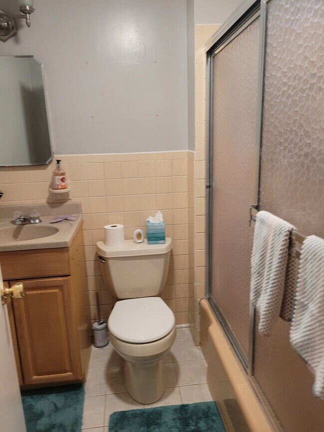 Foto del edificio - 7 E Meadow Ln