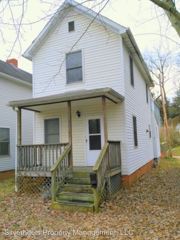 Primary Photo - 2 br, 1 bath House - 315 N. Seventh Street