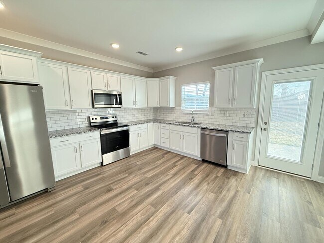 Foto del edificio - 3920 Dunbar Ave