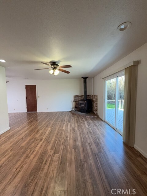 Foto del edificio - 7025 Meadowbrook Ct