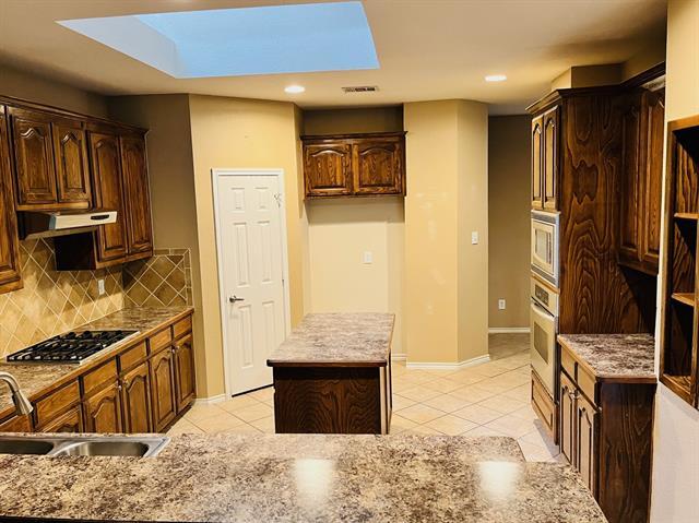 Foto del edificio - 10161 Red Bluff Ln