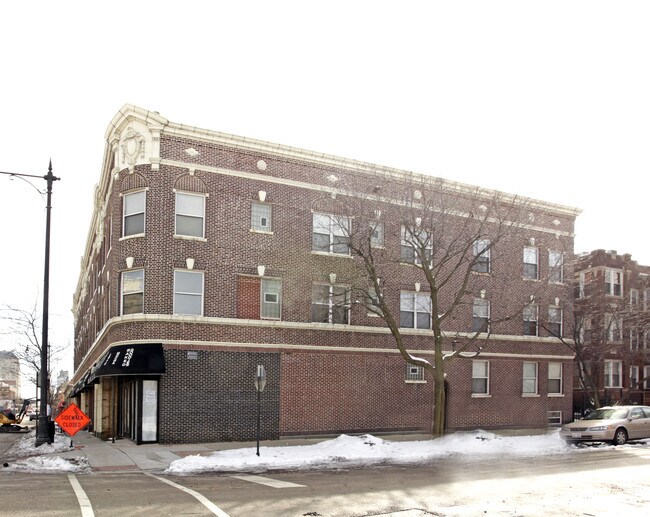 Foto principal - 6351 N Lakewood Ave