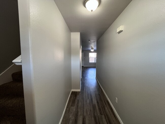 Building Photo - 3416 Itasca St